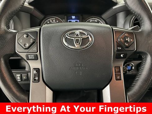 Used 2019 Toyota Tacoma TRD Off-Road AWD/4WD image 5