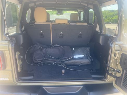 Used 2025 Jeep Wrangler Unlimited Sport S 4xe AWD/4WD image 11