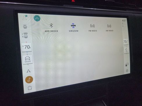 New 2025 Land Rover Range Rover Long Wheelbase SE image 35