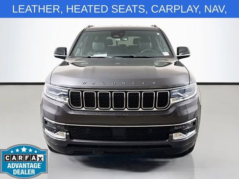 Used 2023 Jeep Wagoneer L 4WD image 2