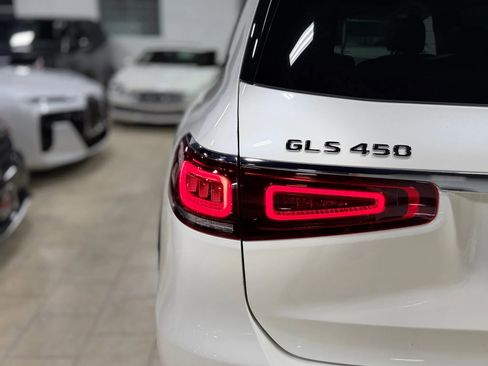 Used 2020 Mercedes-Benz GLS 450 GLS 450 4MATIC Sport Utility 4 image 39