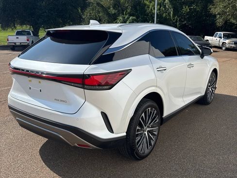 Used 2025 Lexus RX 350 Premium Plus w/ Convenience Package FWD image 15