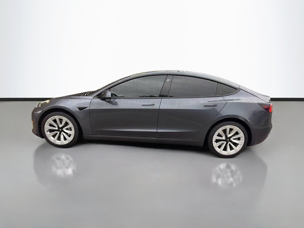 Used 2022 Tesla Model 3 RWD image 4