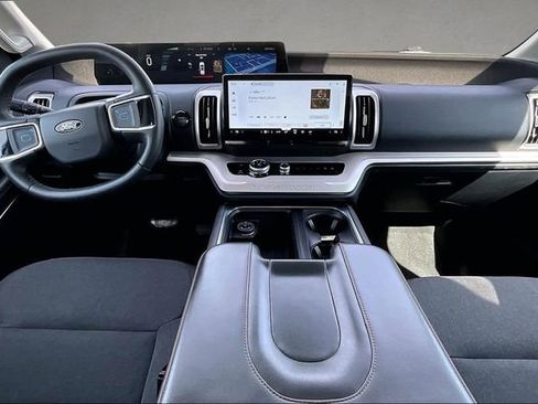 Certified 2025 Ford Expedition Max Active RWD image 14