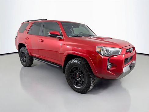 Used 2023 Toyota 4Runner TRD Off-Road Premium AWD/4WD image 3