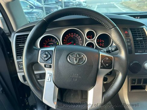 Used 2017 Toyota Sequoia SR5 image 10