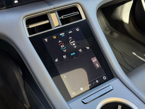 New 2025 Porsche Taycan Turbo AWD/4WD image 22