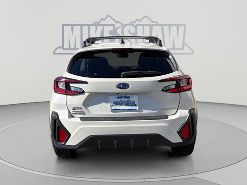 Used 2024 Subaru Crosstrek 2.0i Premium AWD/4WD image 4