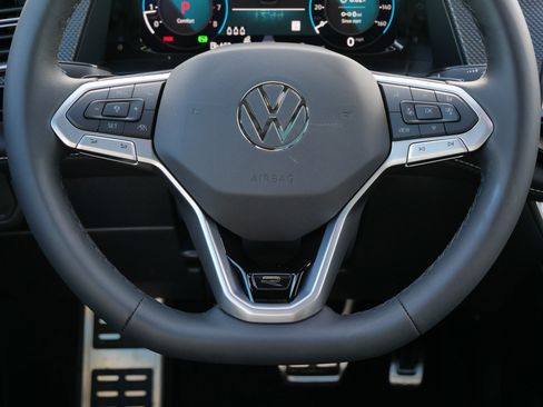 New 2026 Volkswagen Atlas Cross Sport SEL Premium R-Line image 9