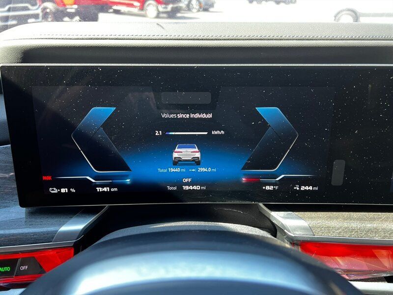 Used 2024 BMW i7 M70 AWD/4WD image 38