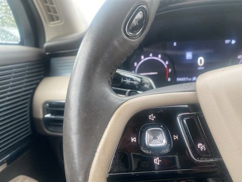 Used 2020 Lincoln Corsair FWD image 12