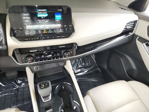 Certified 2023 Nissan Rogue SL w/ SL Premium Package image 22