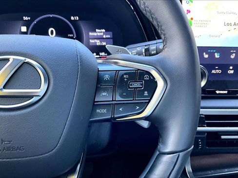 Used 2025 Lexus RX 350h image 22