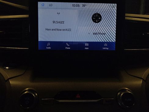 Used 2023 Ford Explorer XLT w/ Equipment Group 202A RWD image 25