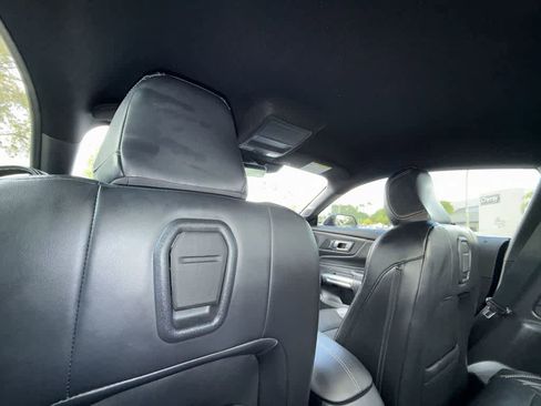 Used 2024 Ford Mustang GT Premium image 23