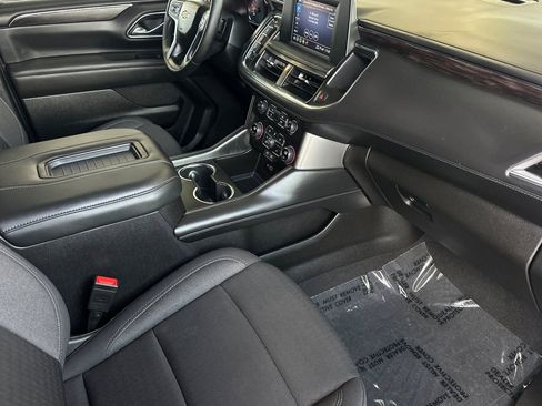 Used 2024 Chevrolet Tahoe LS RWD image 21