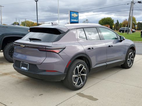 New 2026 Chevrolet Equinox EV LT image 4