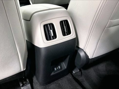 Used 2026 Hyundai Tucson SEL FWD image 29