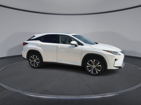 Used 2017 Lexus RX 350 FWD w/ Premium Package image 2