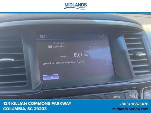 Used 2014 Nissan Pathfinder Platinum FWD image 28