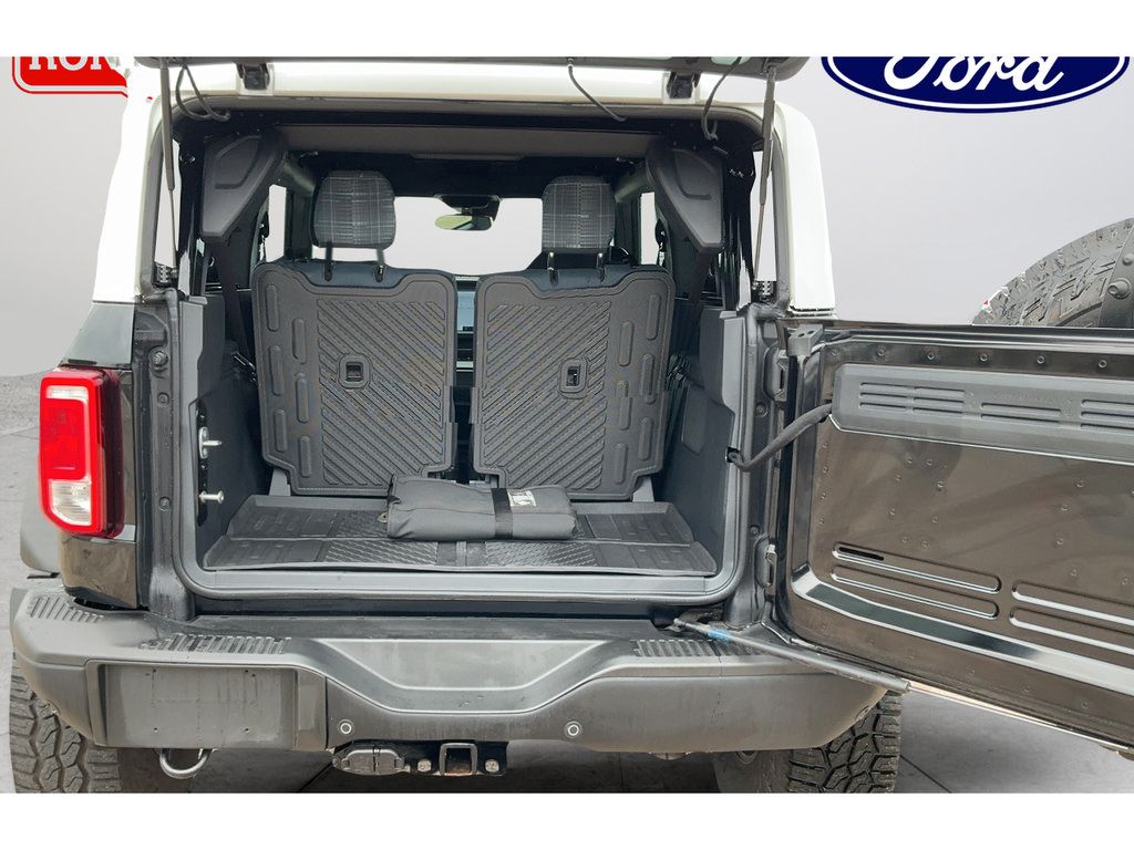 Used 2024 Ford Bronco Heritage Edition AWD/4WD image 18
