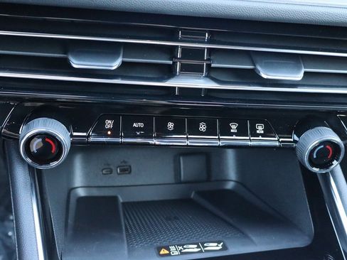 New 2026 Chevrolet Traverse LT w/ Driver Confidence Package image 11