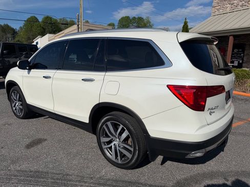 Used 2017 Honda Pilot Elite image 8