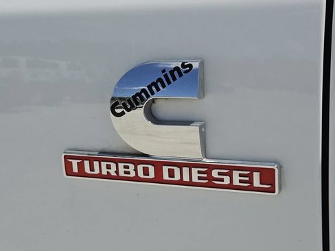 Used 2024 RAM 3500 Tradesman w/ Chrome Appearance Group AWD/4WD image 47