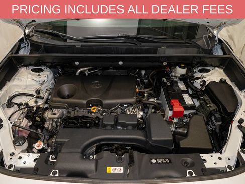 Certified 2025 Toyota RAV4 XLE FWD image 18
