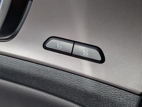 New 2026 Kia Sportage SX FWD image 28