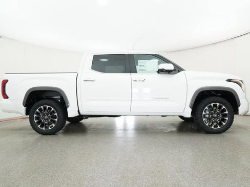 New 2026 Toyota Tundra Limited AWD/4WD image 2