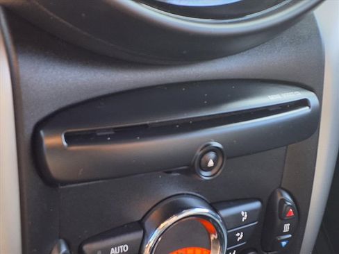 Used 2014 MINI Cooper Paceman image 23