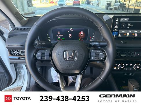 Used 2024 Honda Accord Touring image 19