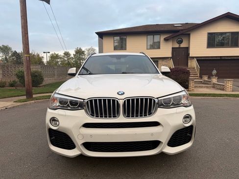 Used 2017 BMW X3 xDrive28i AWD/4WD image 2