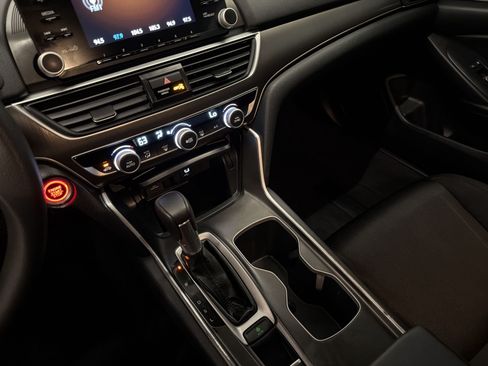 Used 2020 Honda Accord LX image 15