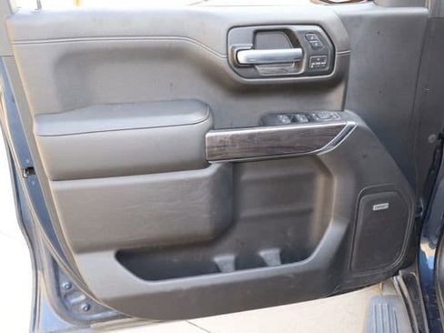 Used 2019 Chevrolet Silverado 1500 LTZ w/ LTZ Texas Edition AWD/4WD image 20