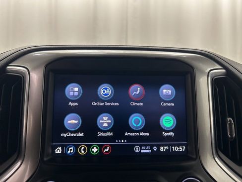 Used 2021 Chevrolet Silverado 1500 LT Trail Boss w/ Convenience Package II image 16