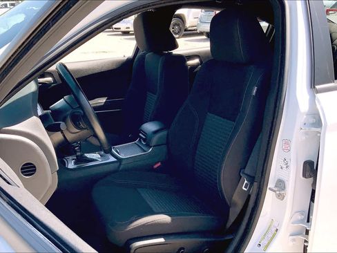 Used 2023 Dodge Charger SXT RWD image 7