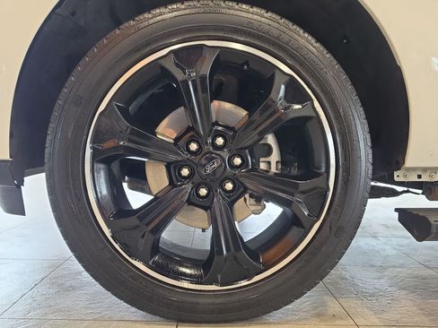 Used 2023 Ford Expedition Limited AWD/4WD image 13