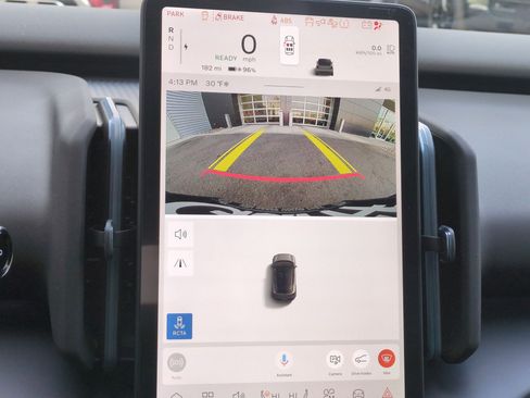 New 2025 Volvo EX30 Plus w/ Protection Package Premier image 12