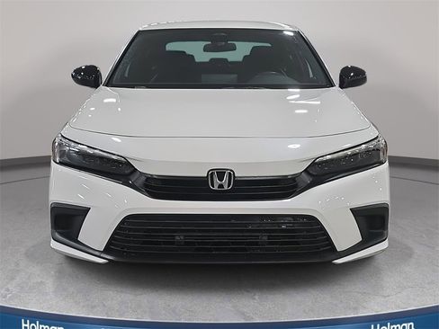 Used 2023 Honda Civic Sport image 3
