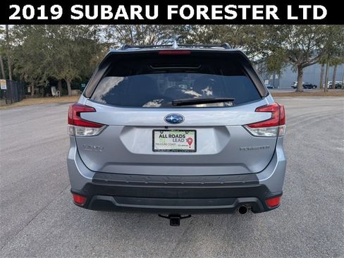 Used 2019 Subaru Forester Limited image 4