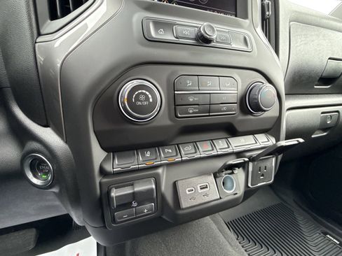 Used 2024 Chevrolet Silverado 2500 Custom w/ Custom Value Package image 20