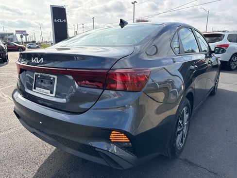 Used 2023 Kia Forte LXS image 7