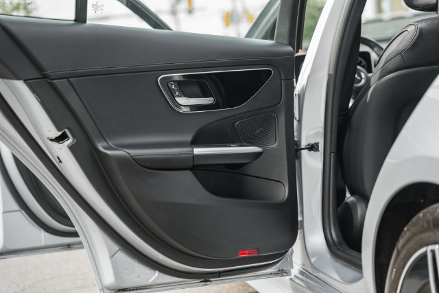 Certified 2023 Mercedes-Benz C 300 4MATIC Sedan image 34