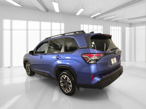 Certified 2026 Subaru Forester Premium AWD/4WD image 5