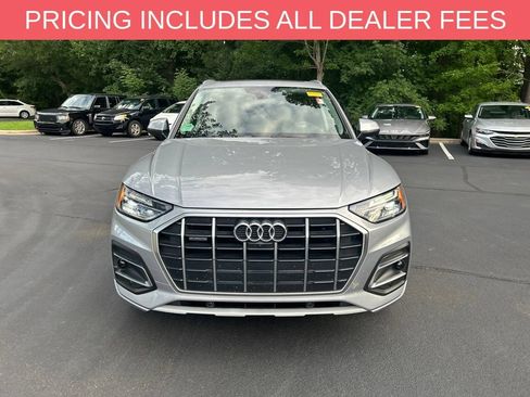 Used 2021 Audi Q5 2.0T Premium Plus w/ Premium Plus Package AWD/4WD image 3