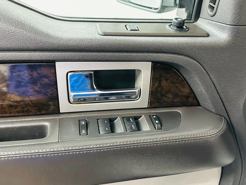 Used 2013 Ford F150 Platinum image 20
