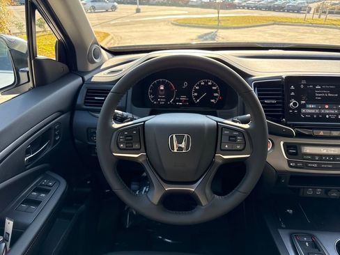 New 2026 Honda Ridgeline RTL image 16