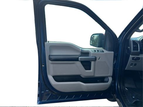 Used 2016 Ford F150 XLT w/ Equipment Group 301A Mid image 23